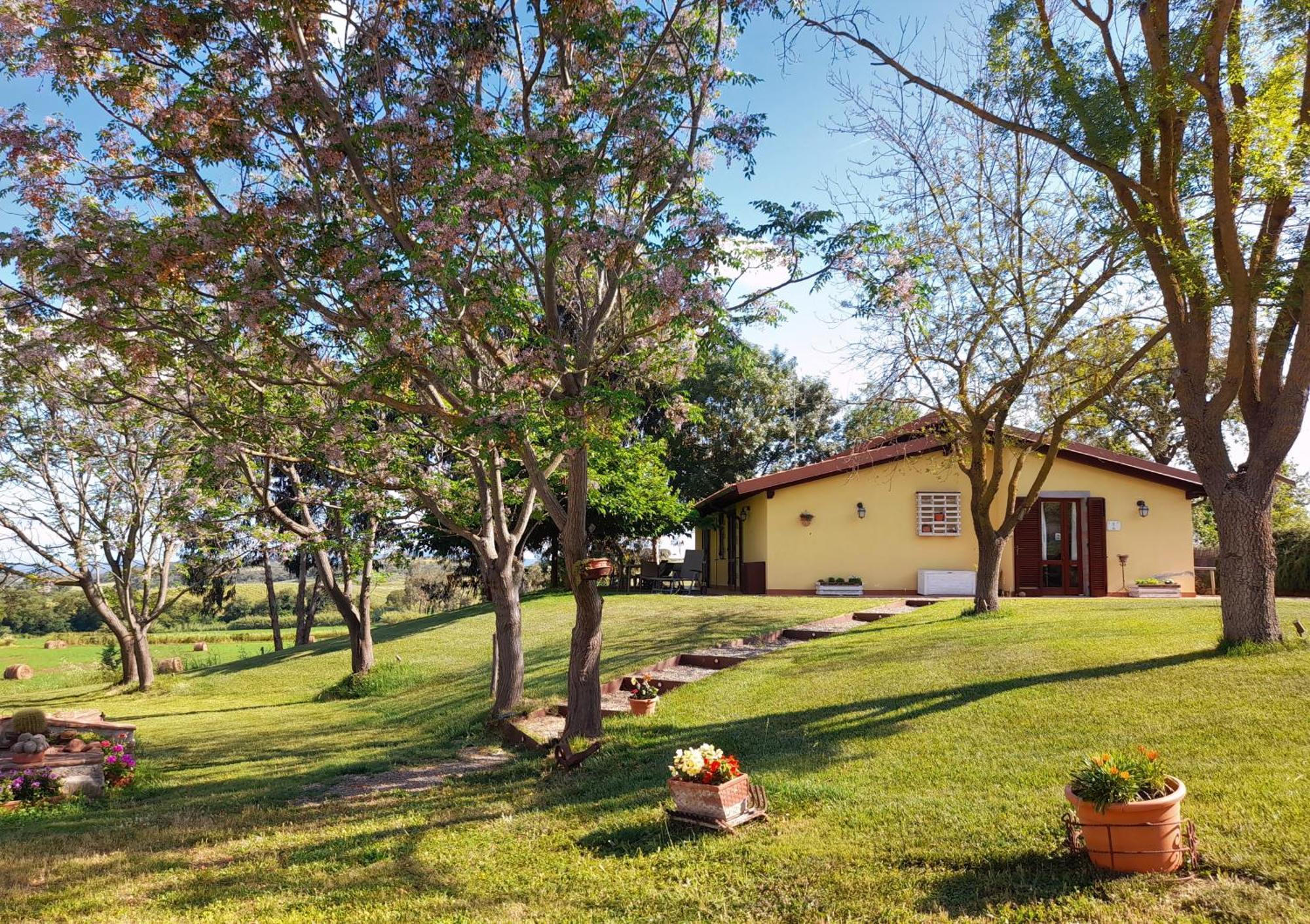 Agriturismo La Sorgente Фонтебланда Екстер'єр фото